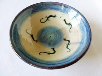 pasta bowl with lizards